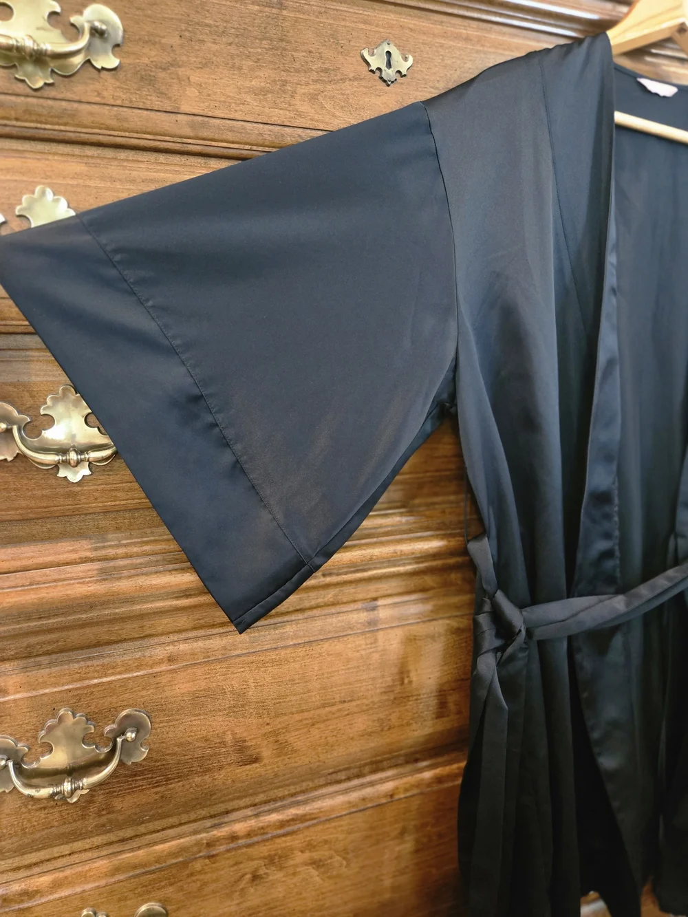 💝ThirdLove Black Satin Belted Robe OSFM💝